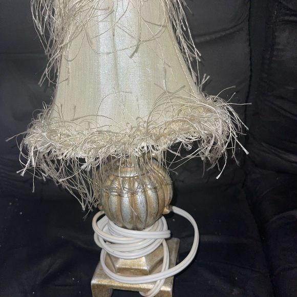 Lamp - Picture 2 of 2